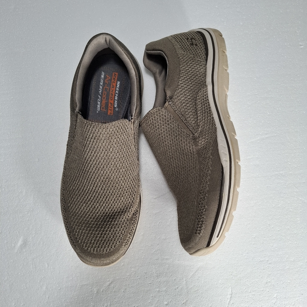 Skechers Men's Brown Slip-On Shoes Size 11.5
